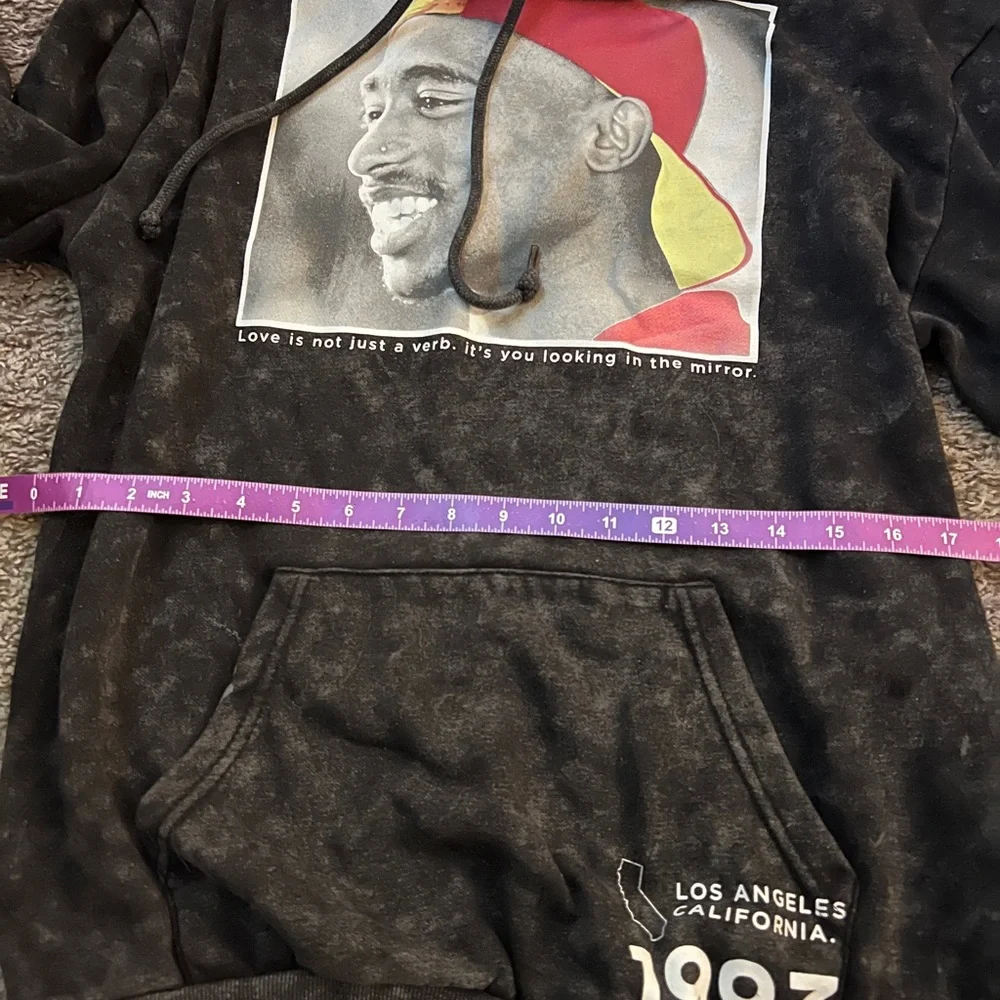 Tupac Poetic Justice Hoodie - Los Angeles California 1993 Sweatshirt- MEDIUM - Picture 2 of 8